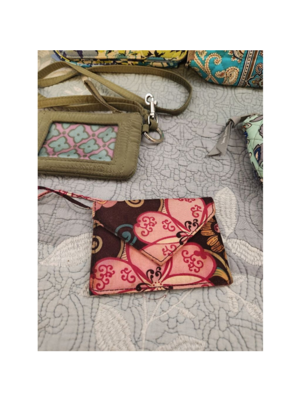 Vera Bradley Multicolor Wallets and Pouches Lot of 5 - Picture 2 of 16